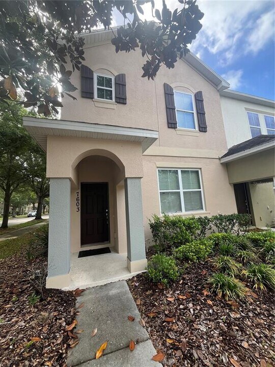 7603 Bramwell St in Windermere, FL - Building Photo