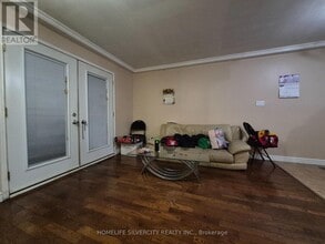 35 Alaskan Summit Ct in Brampton, ON - Building Photo - Building Photo