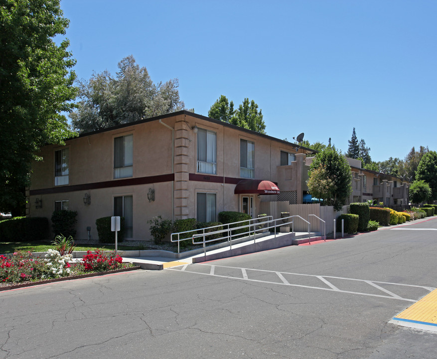 Woodmore Gardens in Sacramento, CA - Building Photo