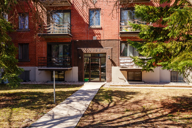 3105 Barclay Av in Montréal, QC - Building Photo - Building Photo