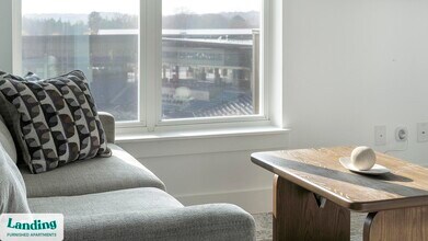 44 Braves Ave in Lawrenceville, GA - Building Photo - Building Photo