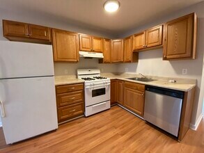 18 Warwick St in Boston, MA - Building Photo - Building Photo