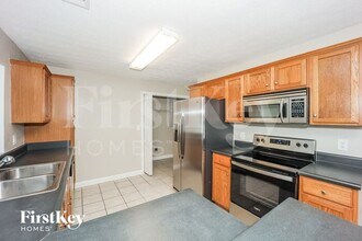 4808 Kings Hwy in Douglasville, GA - Foto de edificio - Building Photo