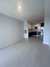 40 NW 14th Ave, Unit A2 in Dania Beach, FL - Building Photo - Building Photo