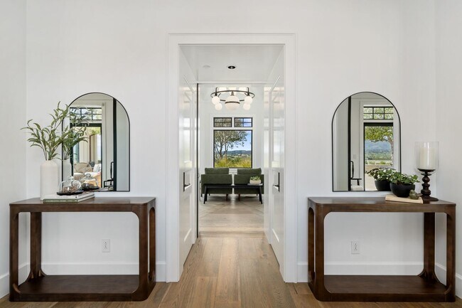 2111 Random Oaks Rd in Solvang, CA - Building Photo - Building Photo