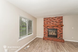 912 Burnt Pine Dr in Alabaster, AL - Building Photo - Building Photo