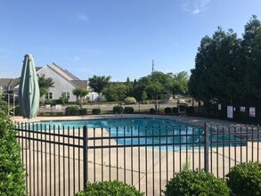 7020 Eclipse Trl in Whitsett, NC - Building Photo - Building Photo