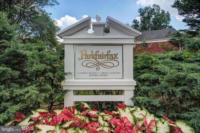 3426 Martha Custis Dr in Alexandria, VA - Building Photo - Building Photo