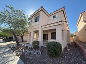 8931 Snowtrack Ave in Las Vegas, NV - Building Photo - Building Photo