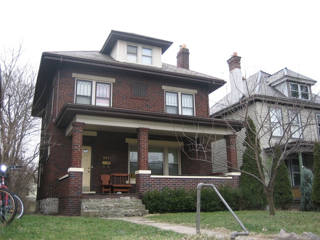 property at 347 E 12th Ave