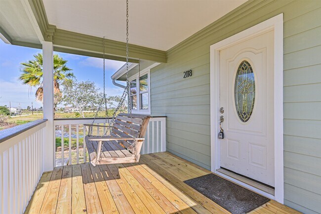 property at 2118 103rd St