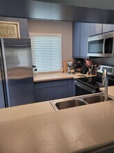 67240 S Chimayo Dr in Cathedral City, CA - Building Photo - Building Photo