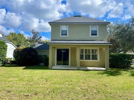 414 Pursley Dr in DeLand, FL - Foto de edificio - Building Photo