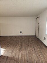 47-47 N 8th St in Lebanon, OR - Building Photo - Building Photo