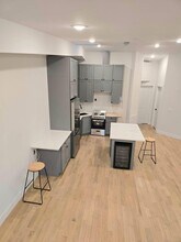 131 Hopkins Ave in Jersey City, NJ - Building Photo - Building Photo