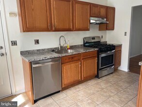 3510 Castleleigh Rd in Beltsville, MD - Building Photo - Building Photo