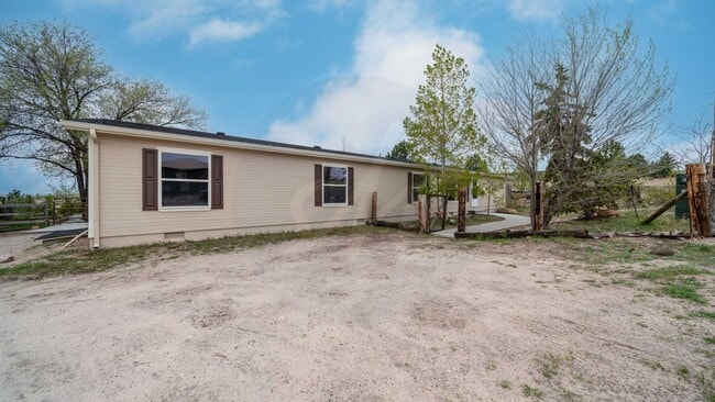 6745 Foxtrot Ln in Colorado Springs, CO - Building Photo - Building Photo