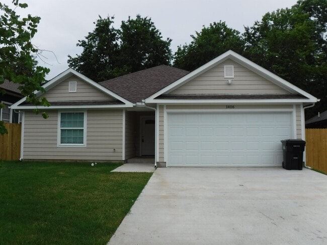 property at 1406 W Sears St