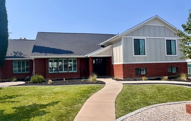 property at 534 E 400 S