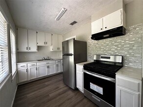 3723 Cosby St in Houston, TX - Building Photo - Building Photo