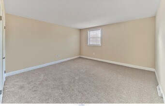 Woods Edge in Lansdale, PA - Foto de edificio - Building Photo