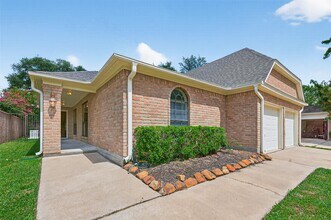 4132 Deerfield Village Dr in Houston, TX - Building Photo - Building Photo