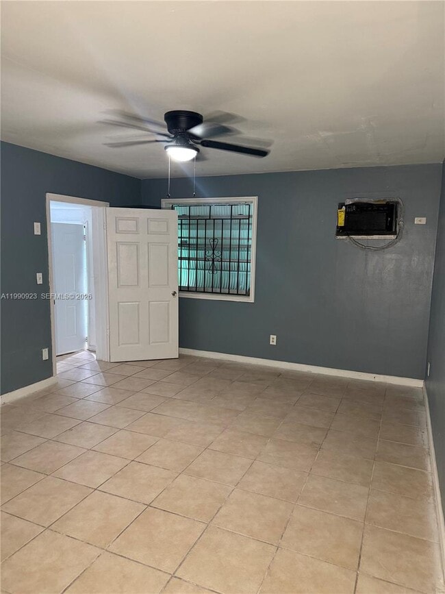 1230 NW 180th Terrace in Miami Gardens, FL - Building Photo - Building Photo