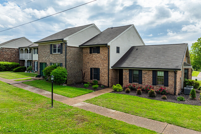 Harbour Town Condominiums in Nashville, TN - Foto de edificio - Building Photo