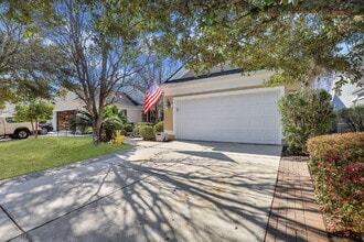 15 Whitebark Ln in Bluffton, SC - Building Photo - Building Photo