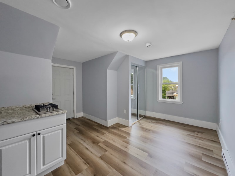 8 Green St in Lawrence, MA - Building Photo