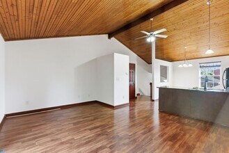 3547 Lochdale Terrace in Lexington, KY - Building Photo - Building Photo