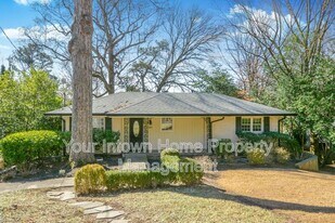 317 Eureka Dr NE in Atlanta, GA - Building Photo