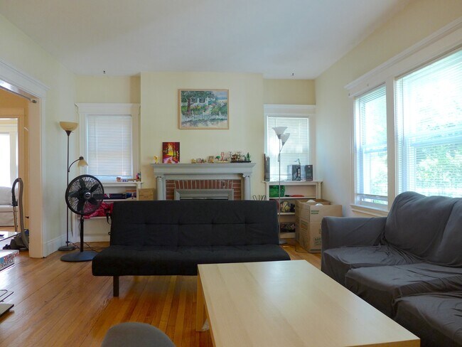 241 Winchester St