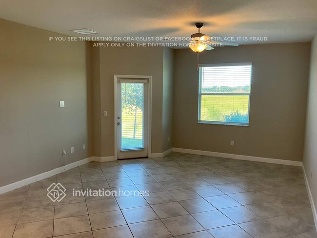 8593 Houndstooth Enclave Dr in New Port Richey, FL - Building Photo - Building Photo