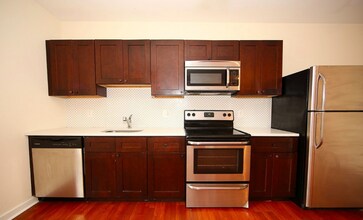 1540-42 N Willington St in Philadelphia, PA - Foto de edificio - Primary Photo
