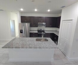 9841 N Sistine Terrace in Citrus Springs, FL - Building Photo - Building Photo