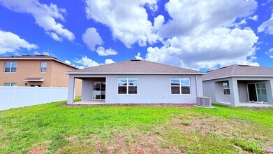 1007 August Sky Dr in Deltona, FL - Building Photo - Building Photo