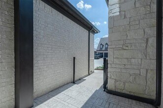 8528 Pine Valley Dr in McKinney, TX - Building Photo - Building Photo