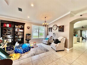 9118 Whispering Willow Way in Tampa, FL - Building Photo - Building Photo