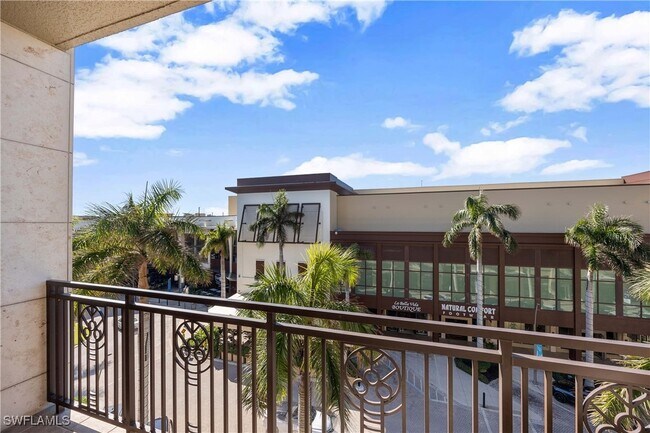 property at 9123 Strada Pl