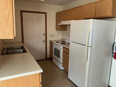 property at 559-599 N Maple St