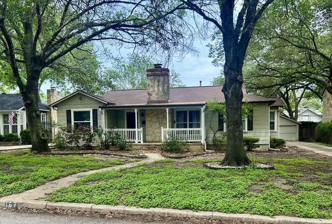 property at 167 E Edgewood Pl