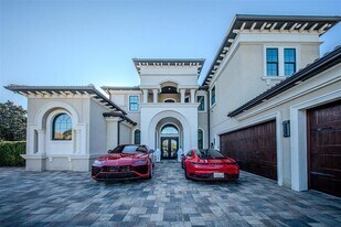 4303 Isabella Cir in Windermere, FL - Building Photo