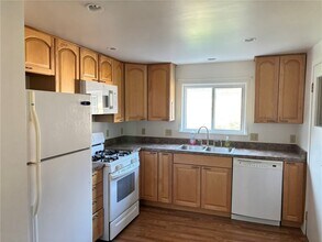 2096 Norton St in Rochester, NY - Building Photo - Building Photo