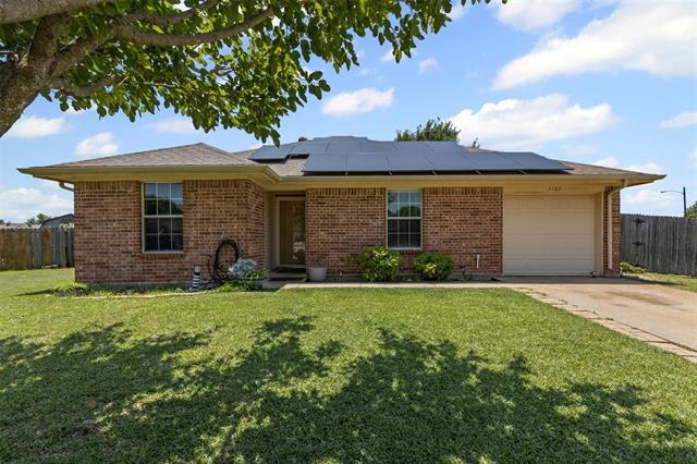 property at 1107 Lynnwood Ct