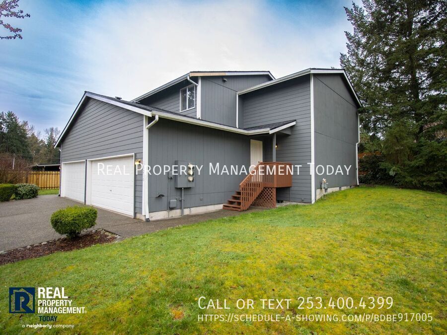 16216 72nd Ave Ct E in Puyallup, WA - Building Photo