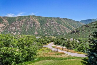 1676 S Mountain Vw Cir in Springville, UT - Building Photo - Building Photo