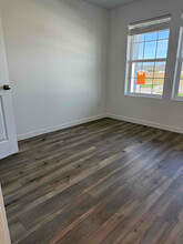 7609 E Toussand Dr in Nampa, ID - Foto de edificio - Building Photo