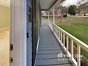 48 Sumer Ln S in Douglasville, GA - Building Photo - Building Photo