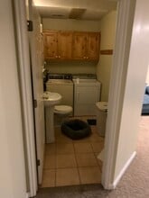 1642 E Fort Union Blvd in Cottonwood Heights, UT - Building Photo - Building Photo